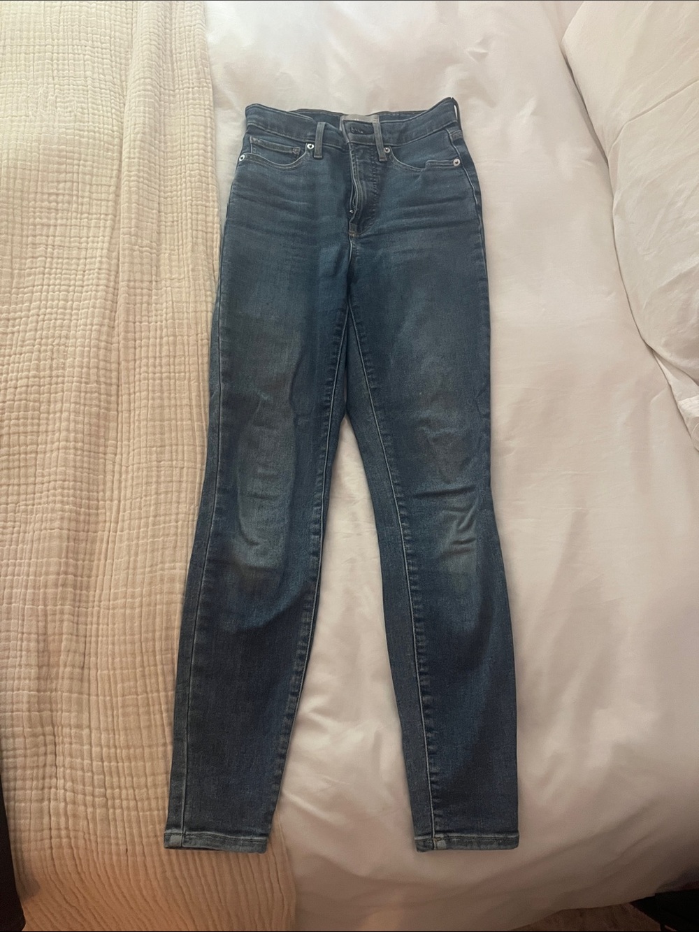 25 crop Everlane high rise Jeans